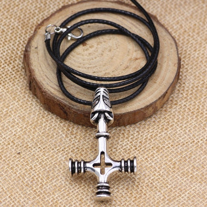 Halsband Viking Vargkorset läderrem 40 cm
